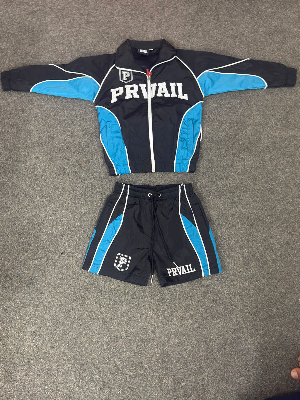 PRVAIL Signature Tracksuit Set – Black&Blue